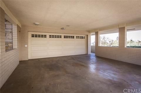 355 Canyon View Dr, Calimesa, CA 92320 photo 3