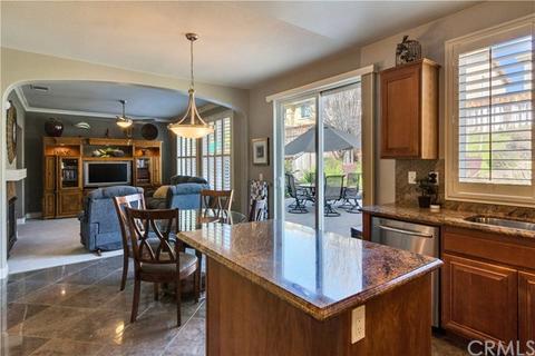 11961 Glacier Ct, Yucaipa, CA 92399 photo 5