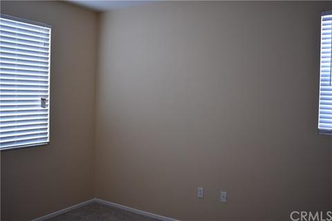 1640 Lewis Crk, Beaumont, CA 92223 photo 14