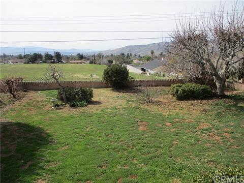 11772 Grant Dr, Yucaipa, CA 92399 photo 15