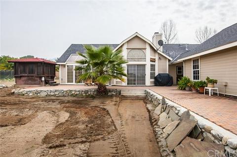 2217 E Colton Ave, Mentone, CA 92359 photo 9