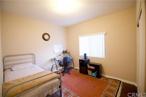 2136 Maple Ct, Mentone, CA 92359 photo 9