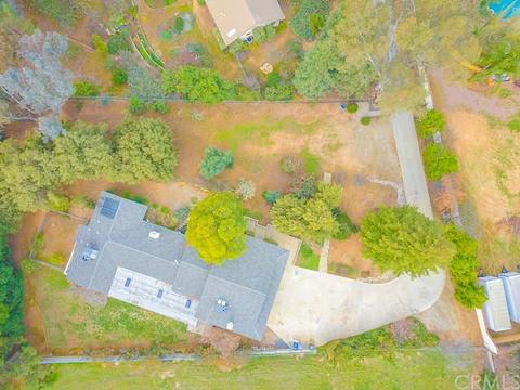 12703 Valley View Ln, Redlands, CA 92373 photo 4