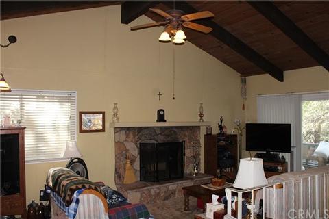 24762 Bernard Dr, Crestline, CA 92325 photo 9