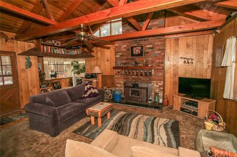 540 Leonard Ln, Sugarloaf, CA 92386 photo 4