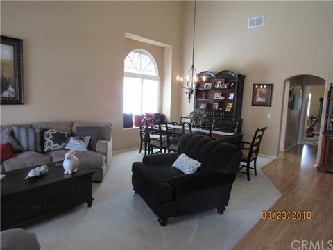 1549 Crystal Downs St, Banning, CA 92220 photo 2