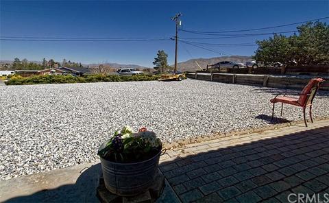 7960 Mono Dr, Hesperia, CA 92345 photo 7