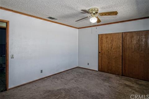 7960 Mono Dr, Hesperia, CA 92345 photo 3