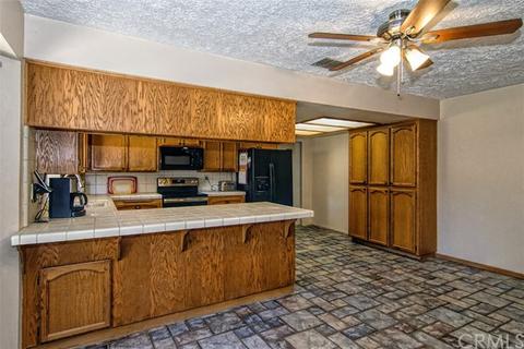 7960 Mono Dr, Hesperia, CA 92345 photo 32