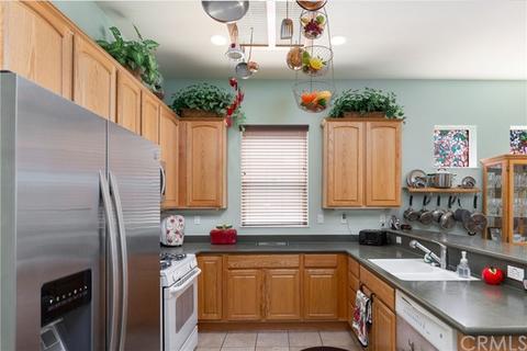 1555 High Meadow Dr, Beaumont, CA 92223 photo 8
