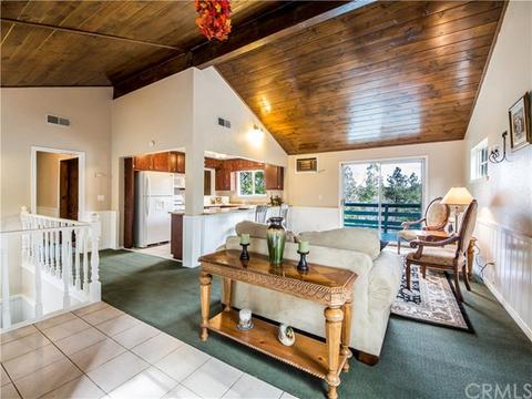 24662 Bernard Dr, Crestline, CA 92325 photo 3