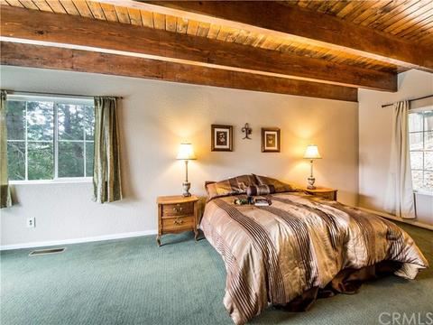 24662 Bernard Dr, Crestline, CA 92325 photo 13