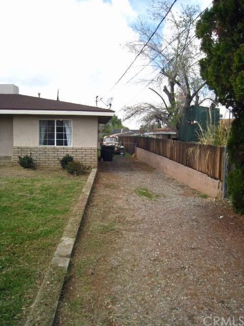 1399 Malachite Ave, Mentone, CA 92359 photo 17