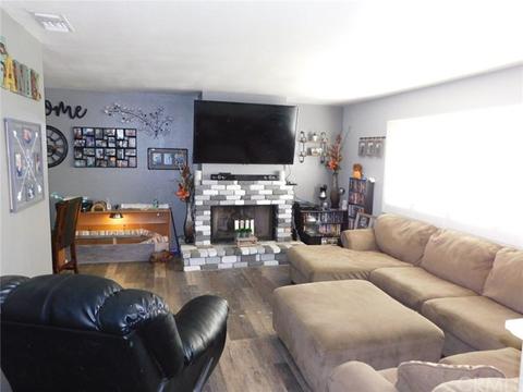 1257 Euclid Ave, Beaumont, CA 92223 photo 4