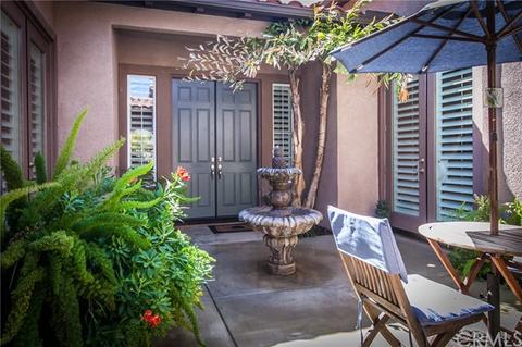 522 Acacia Ct, Redlands, CA 92373 photo 3