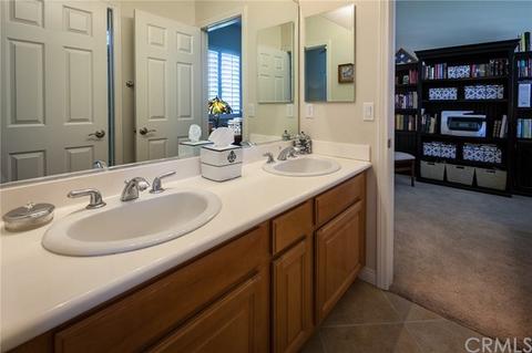 522 Acacia Ct, Redlands, CA 92373 photo 20