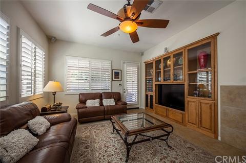 522 Acacia Ct, Redlands, CA 92373 photo 14