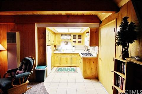 2061 7th Ln, Big Bear City, CA 92314 photo 18