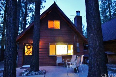 2061 7th Ln, Big Bear City, CA 92314 photo 1
