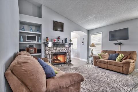 703 Cedar View Dr, Beaumont, CA 92223 photo 6