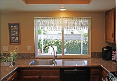 314 S La Salle St, Redlands, CA 92374 photo 12