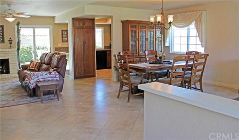 314 S La Salle St, Redlands, CA 92374 photo 2