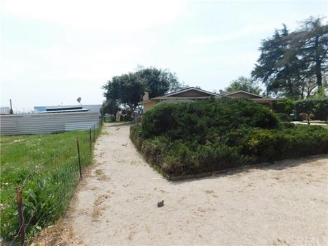 17859 Marygold Ave, Bloomington, CA 92316 photo 3