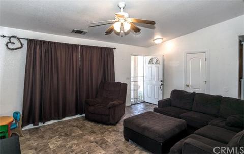 22281 Miramot Rd, Apple Valley, CA 92308 photo 8