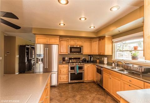 34764 Juniper Ave, Yucaipa, CA 92399 photo 6