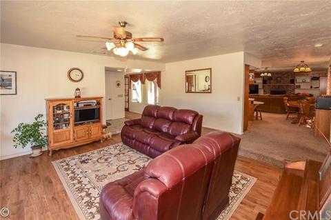 19565 Tonkawan Rd, Apple Valley, CA 92307 photo 17