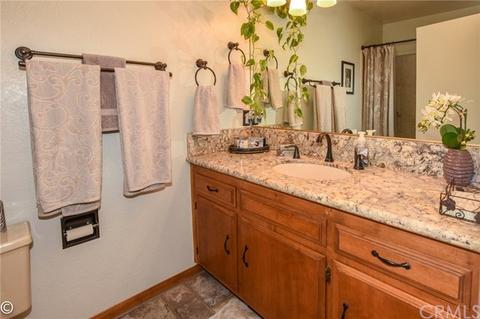 19565 Tonkawan Rd, Apple Valley, CA 92307 photo 43