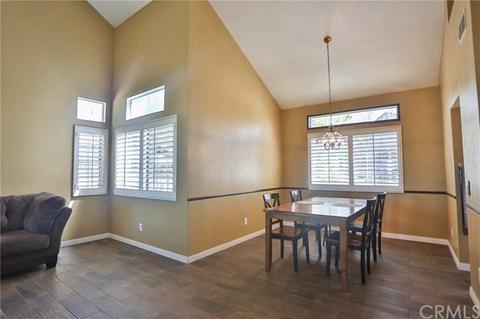 12725 6th St, Yucaipa, CA 92399 photo 4
