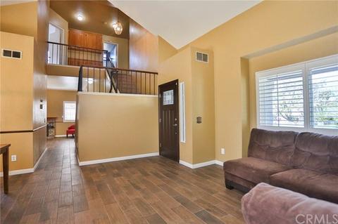 12725 6th St, Yucaipa, CA 92399 photo 2