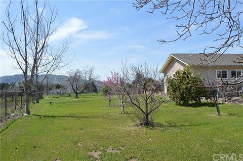 10404 Fremont St, Yucaipa, CA 92399 photo 63