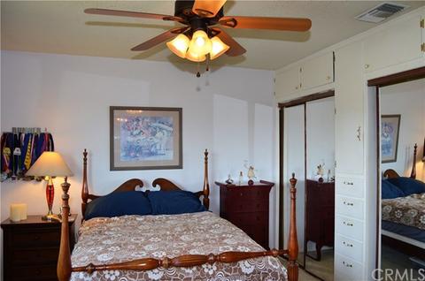 10404 Fremont St, Yucaipa, CA 92399 photo 33