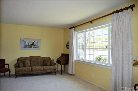 10404 Fremont St, Yucaipa, CA 92399 photo 10