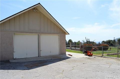 10404 Fremont St, Yucaipa, CA 92399 photo 67