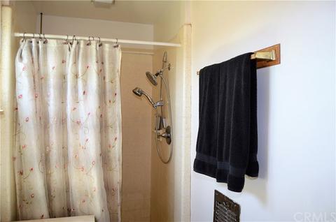 10404 Fremont St, Yucaipa, CA 92399 photo 37