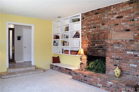 10404 Fremont St, Yucaipa, CA 92399 photo 11