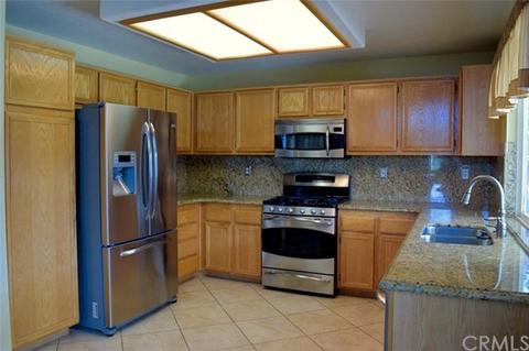 1089 Raynor St, Colton, CA 92324 photo 5