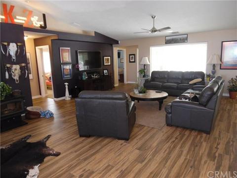 13932 Chogan Rd, Apple Valley, CA 92307 photo 5