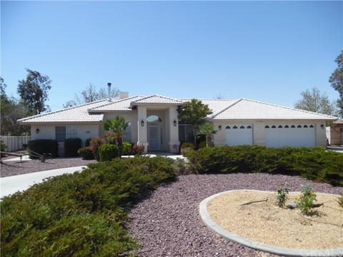 13932 Chogan Rd, Apple Valley, CA 92307 photo 2