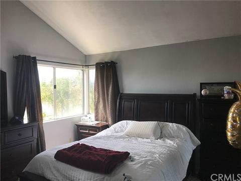 10484 Agate Ave, Mentone, CA 92359 photo 8