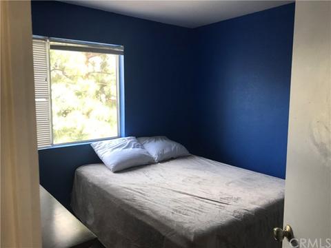 10484 Agate Ave, Mentone, CA 92359 photo 6
