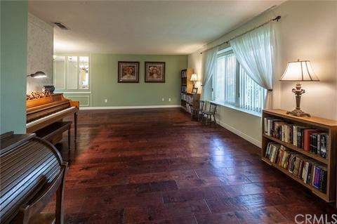 36074 Leah Ln, Yucaipa, CA 92399 photo 8
