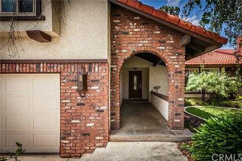 36074 Leah Ln, Yucaipa, CA 92399 photo 2