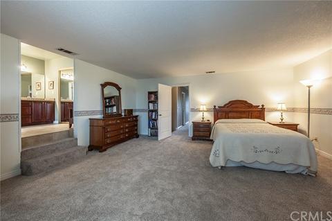36074 Leah Ln, Yucaipa, CA 92399 photo 23