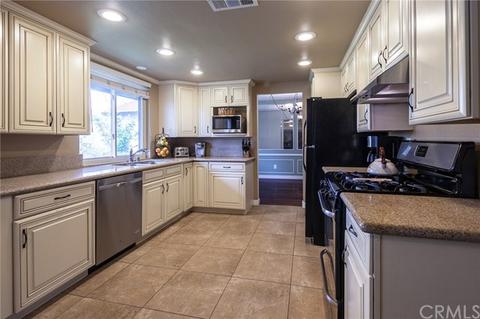 36074 Leah Ln, Yucaipa, CA 92399 photo 10