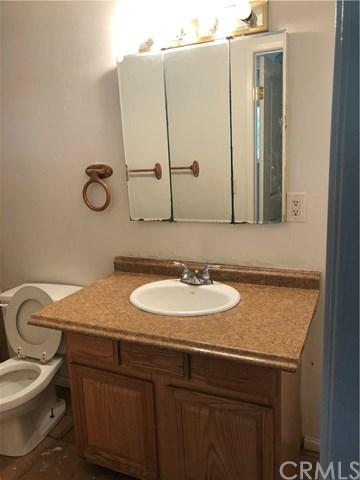 1178 E 27th St, San Bernardino, CA 92404 photo 9