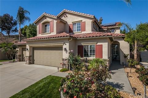 29665 Lochinvar Rd, Highland, CA 92346 photo 2